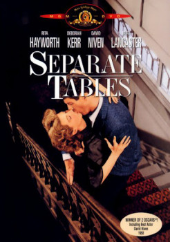 За отдельными столиками