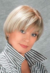 Вера Алентова