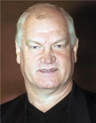 Виктор Степанов