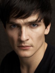 Руперт Френд