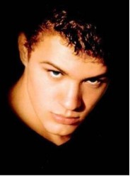 Райан Филипп