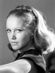 Елена Проклова