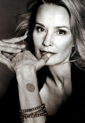 Джессика Лэнг