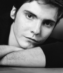 Даниэль Брюль