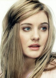 Ромола Гарай