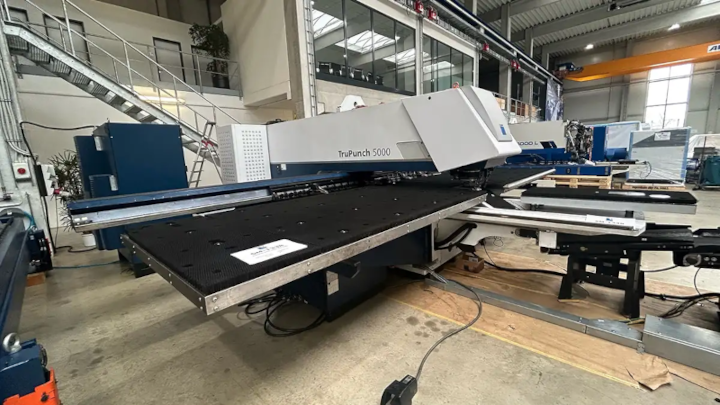 Координатно-пробивные станки с ЧПУ